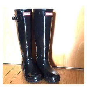 PERFECT CONDITION: Hunter Boots. Worn once!